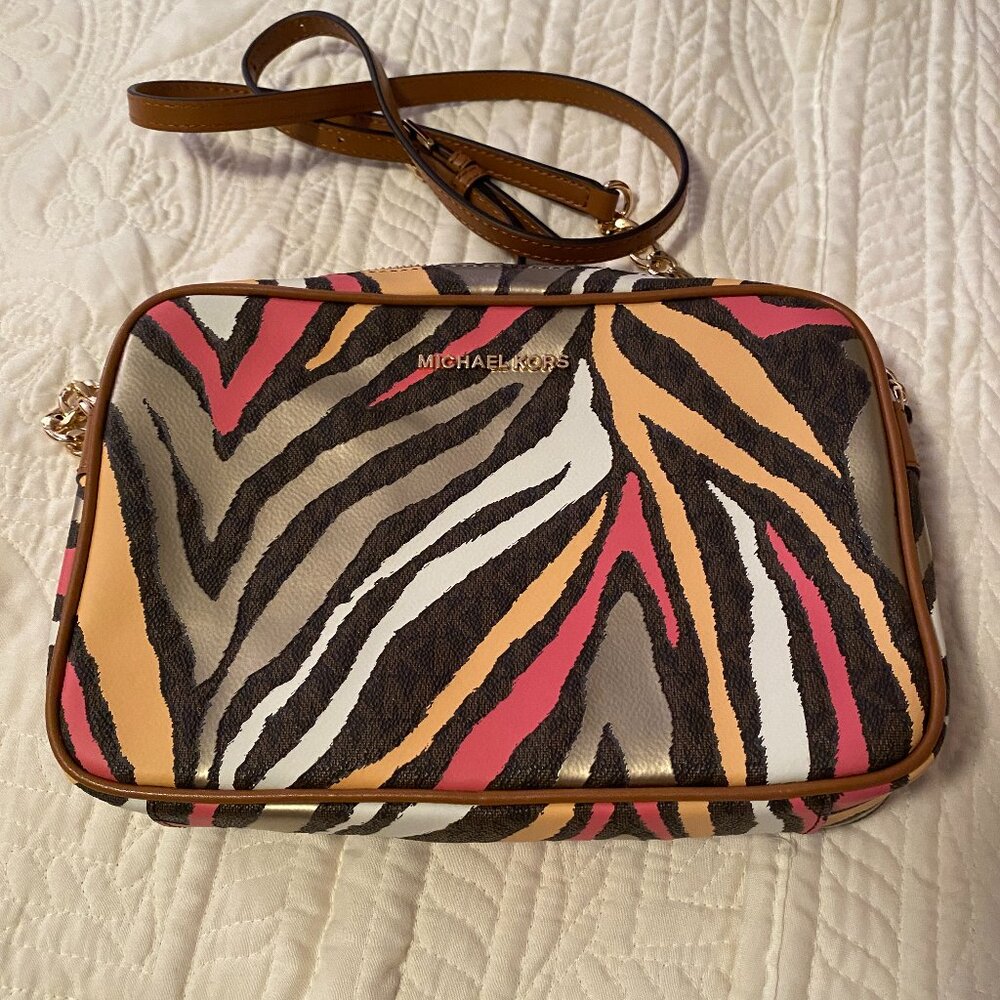 Michael Kors animal print jet set crossbody bag